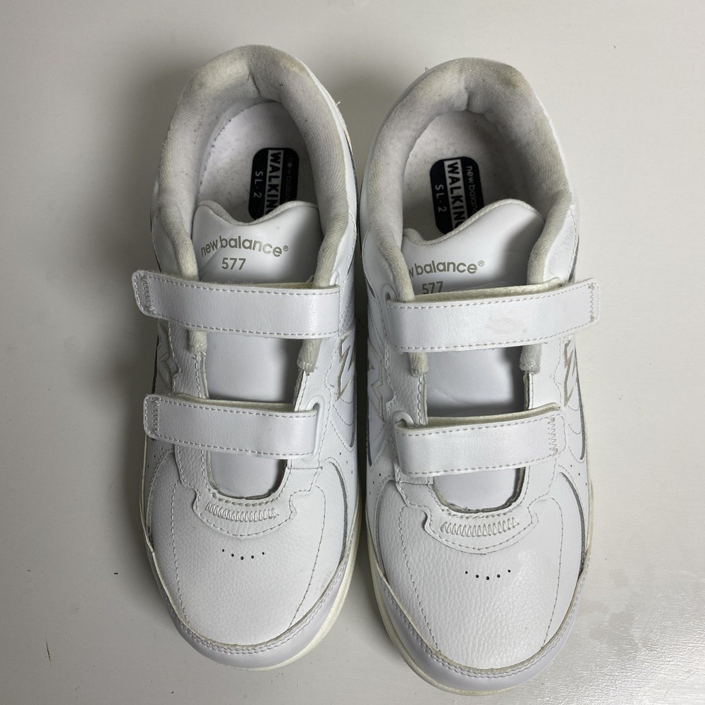 New Balance 577 Shoes Men's 9 4E White Extra Wide Walking Hook Loop MW577VW